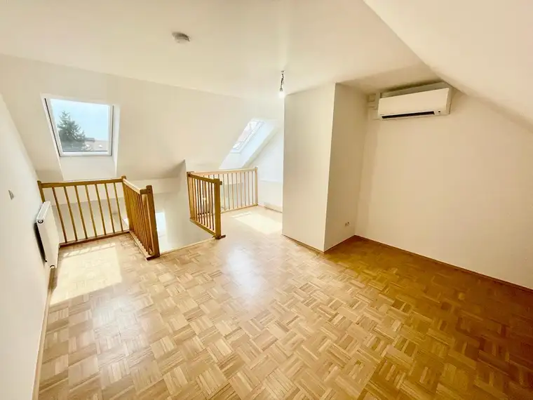 1-Zimmer-Wohnung mit Galerie nahe der TU - Provisionsfrei!