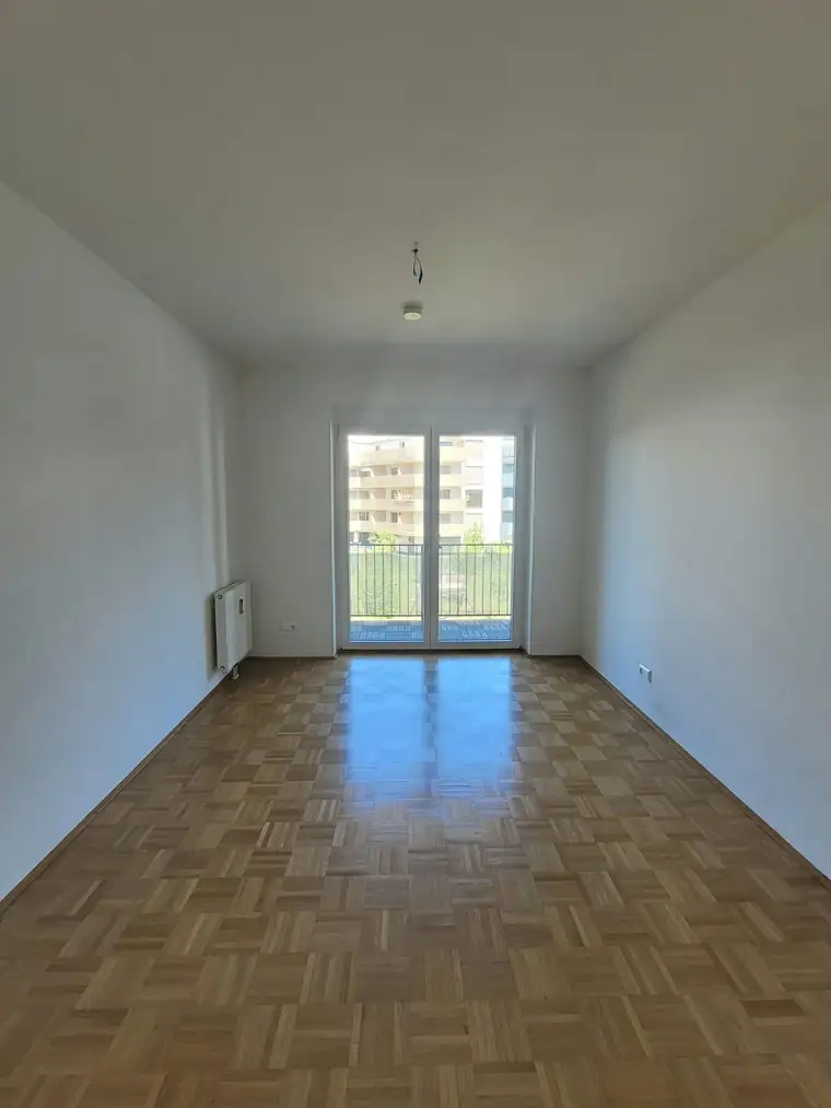 2-Zimmer-Wohnung mit Loggia - Provisionsfrei!