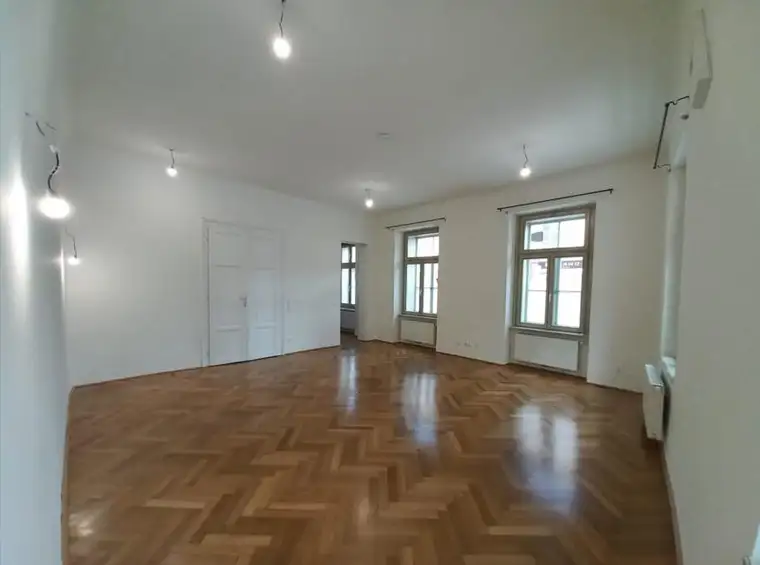 Ideale Single-Wohnung in der Elisabethstraße! Provisionsfrei!