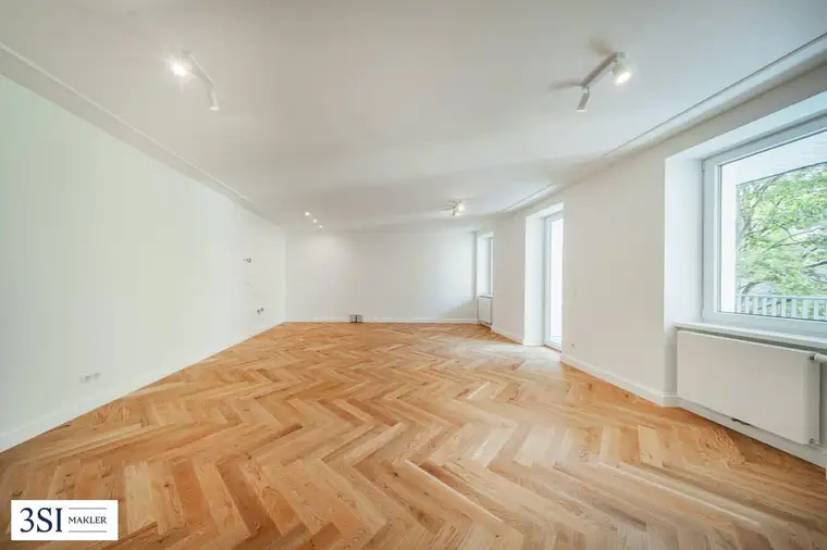 Historischer Charme &amp; zeitlose Eleganz – Ihr neues Zuhause mit Balkon
