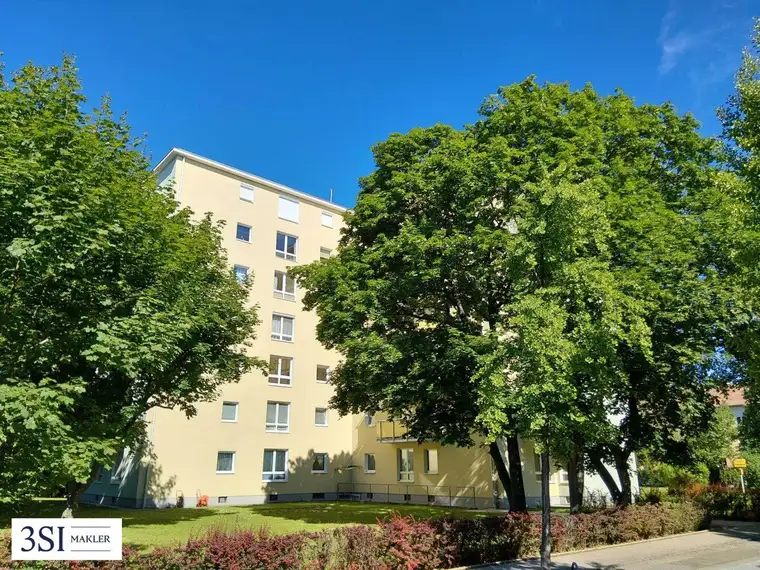 Erstbezug in Mödling: 70 m² mit Westbalkon, Stellplatz und Weitblick im 6. &amp; letzten Lift-Stock