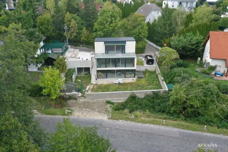 Josef Ahmed, AKKADIA Immobilienvermittlung GmbH