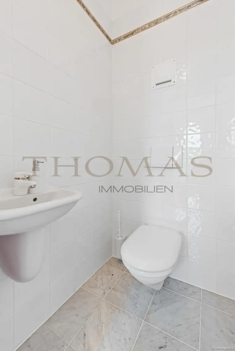 Camillo Thomas, THOMAS Immobilientreuhand GmbH