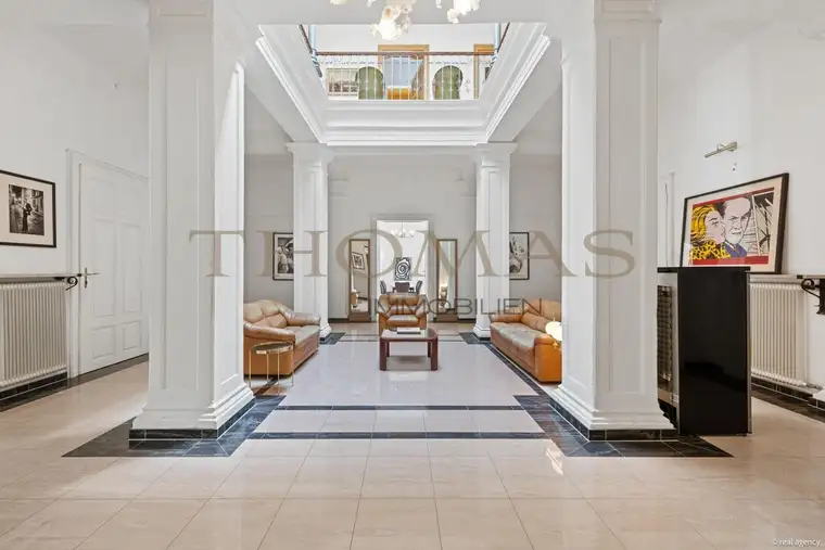 Kurparkjuwel "Villa Clar" - Boutiquehotel, Restaurant &amp; 3 Geschäftsflächen