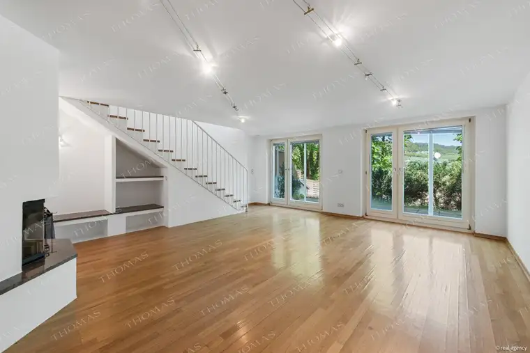 Maisonette mit Garten &amp; Grünblick auf die Neustifter Weinberge