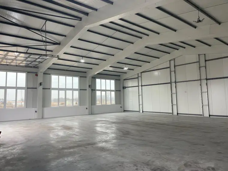 2 x 350qm Top-Gewerbehallen für Werkstatt oder Lager