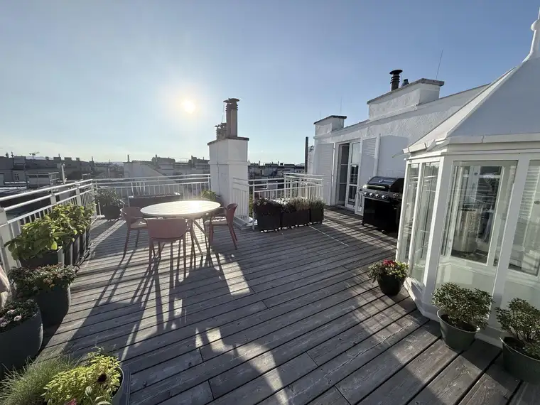 Exquisite City-Loft-Maisonette mit Dachterrasse ALL INCLUSIVE!