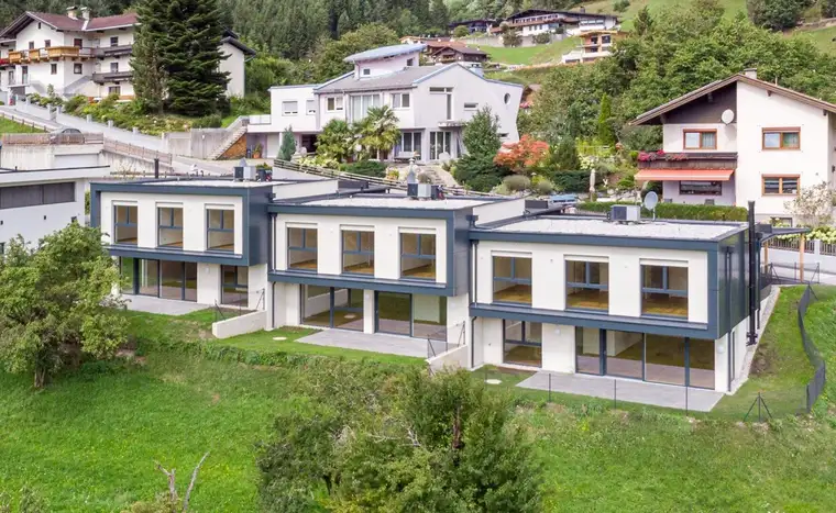VOMP - Mittelreihenhaus RH02 mit Carport