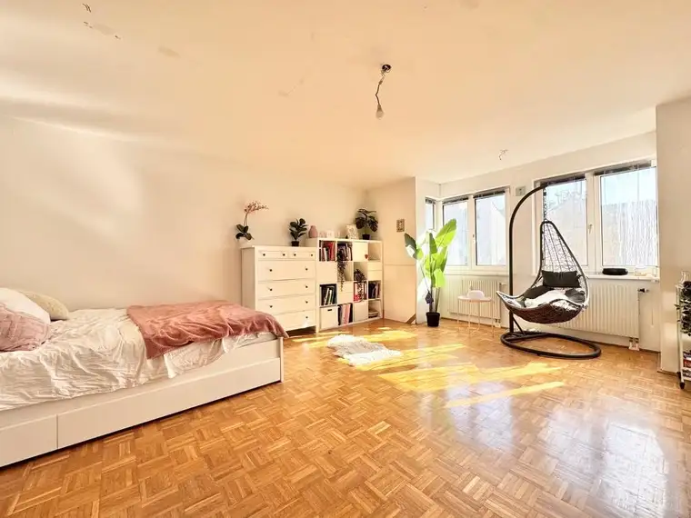 TOPLAGE NÄHE SCHLOSS BELVEDERE | HELLE SINGLEWOHNUNG | U-BAHN-NÄHE