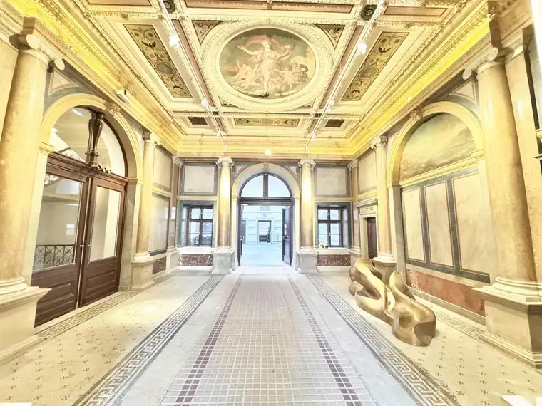 SCHOTTENRING | EINZIGARTIGE 4 ZIMMER | REPRÄSENTATIVER STILALTBAU | TOP-CITYLAGE IN U-BAHN-NÄHE