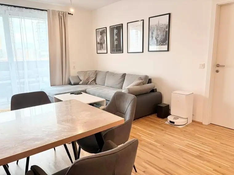 BALKONTRAUM | HELLE 2 ZIMMER | HOCHWERTIGE AUSSTATTUNG | TOPLAGE
