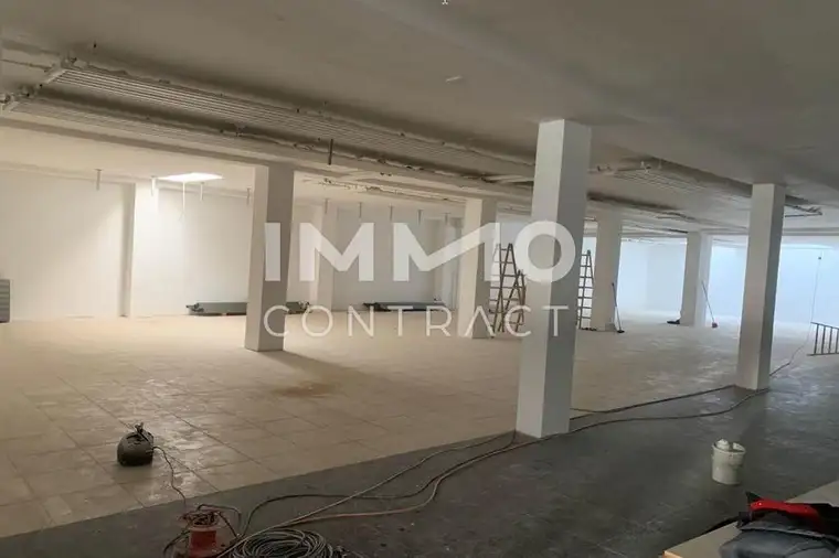 Branchenfrei und Unbefristet,ca. 470 m² Gewerbefläche und ca. 92 m² Büro mit teilw. Wohnwidmung!