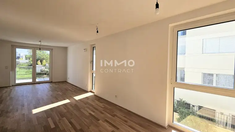 Grünblick und doch zentral: Helle 3-Zimmer-Wohnung mit Balkon m Erstbezug - Provisionsfrei!