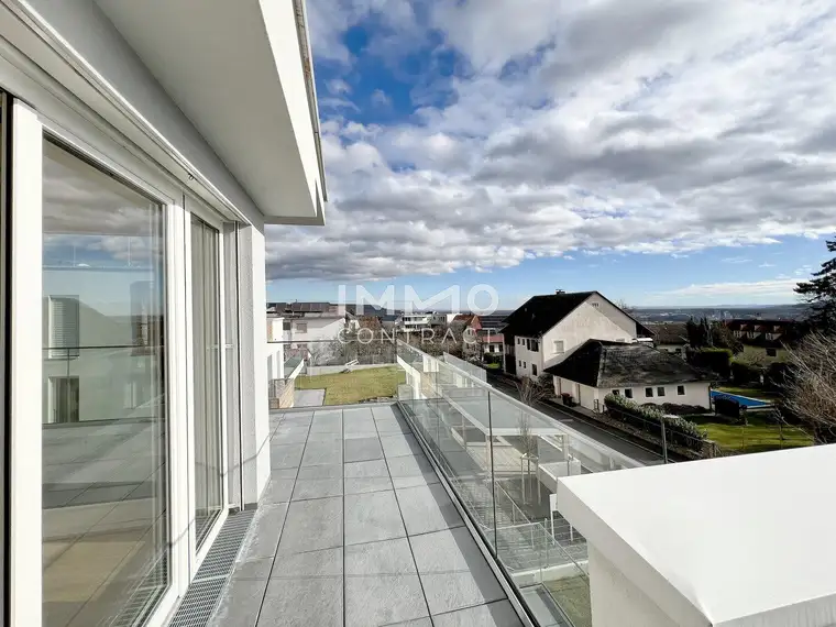 KREMSER WOHNDOMIZIL3Zi- 100qm -Penthouse -Eigentum, Lift, Tiefgarage, in beliebter Grünruhelage