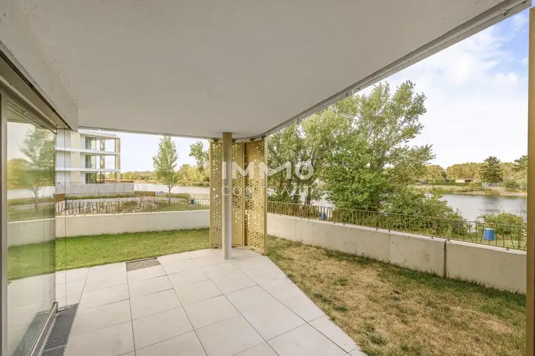 Tsvetilena Galabinova, IMMOcontract Immobilien Vermittlung GmbH