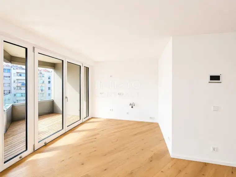 Tsvetilena Galabinova, IMMOcontract Immobilien Vermittlung GmbH