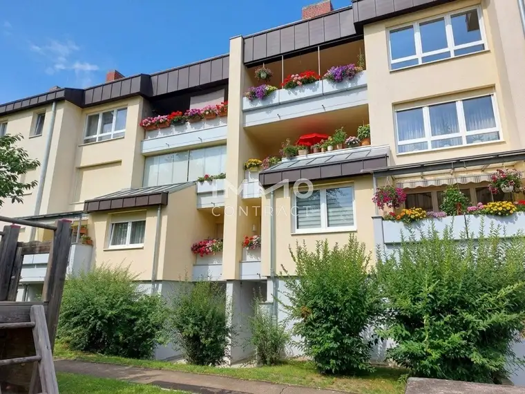 Geräumige 4-Zi-Wohnung mit Loggia &amp; Carport in St. Michael, Top Lage um 179.000 €!