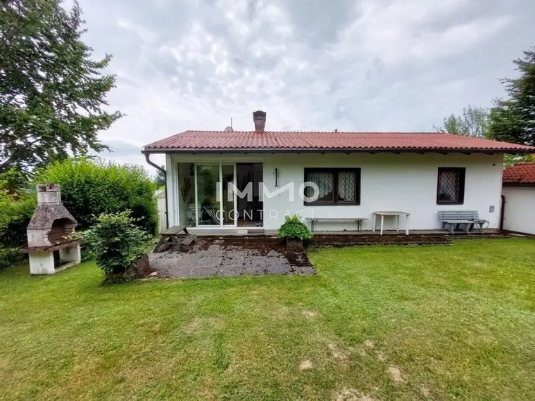 Charmanter Bungalow mit Garten, Terrasse &amp; Garage in Mistelbach – Top Preis!