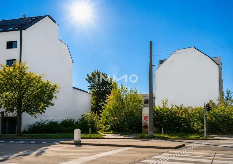 BESTANDSFREIE LIEGENSCHAFT MIT CA: 2.750m² ENTWICKLUNGSPOTENZIAL