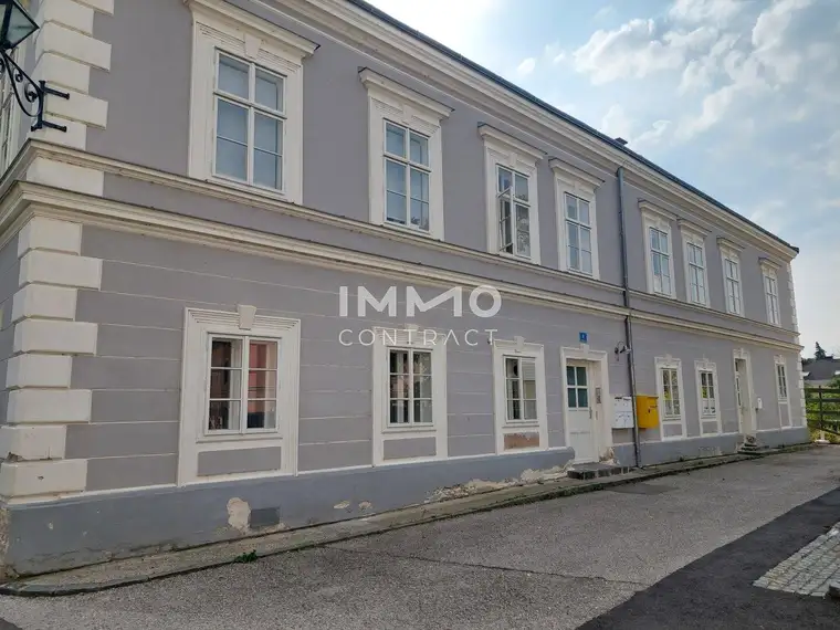 Charmantes Wohnen im Herzen von Pöchlarn – 3 Zimmer Altbauwohnung nahe Donau &amp; Pfeiferturm