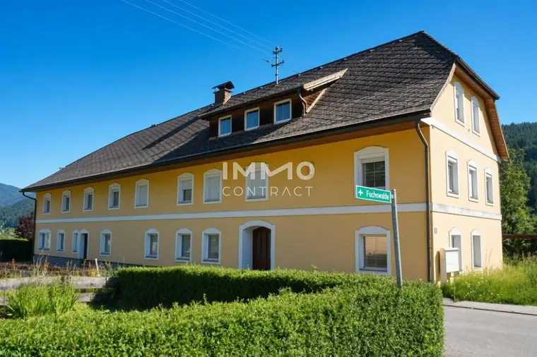 Mehrfamilienhaus mit 6 Wohneinheiten, auf großzügigem Grundstück und 6 Stellplätzen I Hohes Potential für starke Rendite
