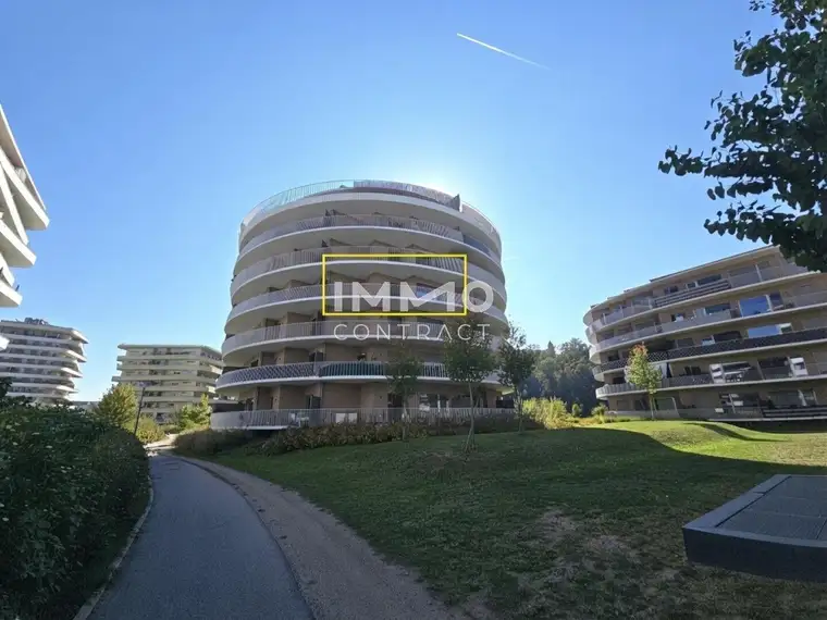 STRASSGANGER Straße 380c : 2 Zimmer- Wohnung mit großem Balkon - Straßganger Straße 380 c - Top 24c
