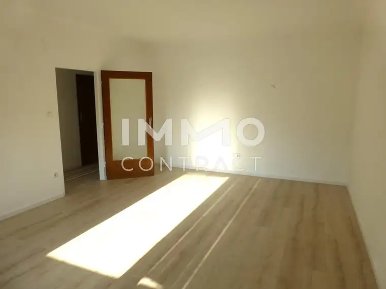 !!!! Dachgeschosswohnung im Zentrum !!!!
