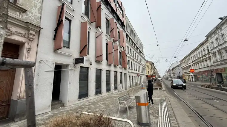 3 MONATE MIETFREI! Tolles Geschäftslokal mit privater Terrasse!