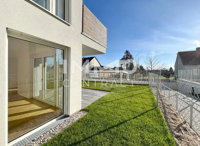 KREMSER WOHNDOMIZIL3Zi -Gartenwohnung 77qm mit 104qm Garten, Tiefgarage in Grünruhelage