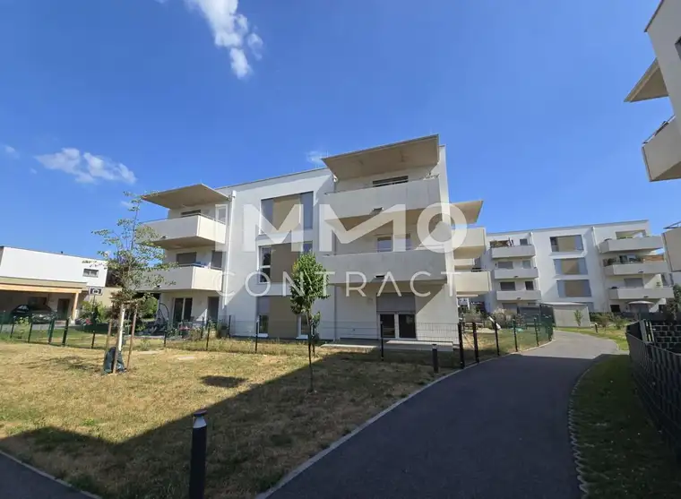 Neuwertige, geförderte 3 Zimmer Wohnung mit Terrasse und EIGENGARTEN - Gradnerstraße186 D- Top 03D