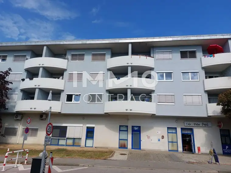 DIREKT AM TU-CAMPUS INFFELDGASSE: SONNIGE 2-ZIMMERWOHNUNG MIT LOGGIA