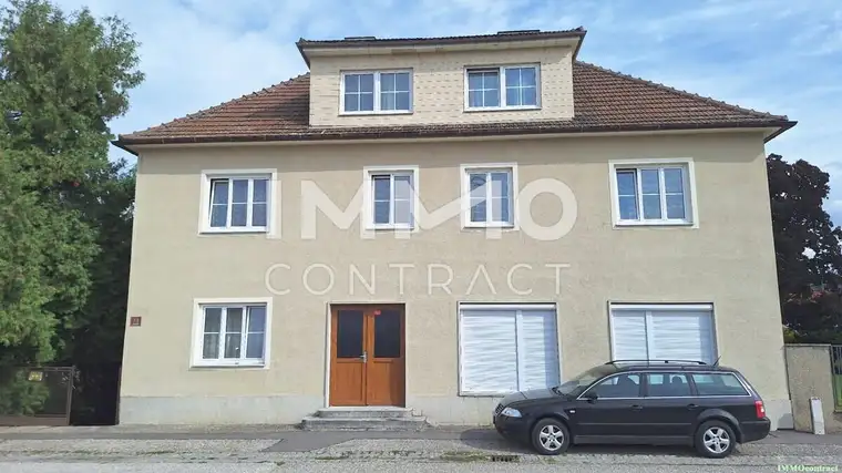 Geräumiges Mehrfamilienhaus mit großem Garten, sowie ehemaligen kleinen Geschäftslokal neben Bahnhof