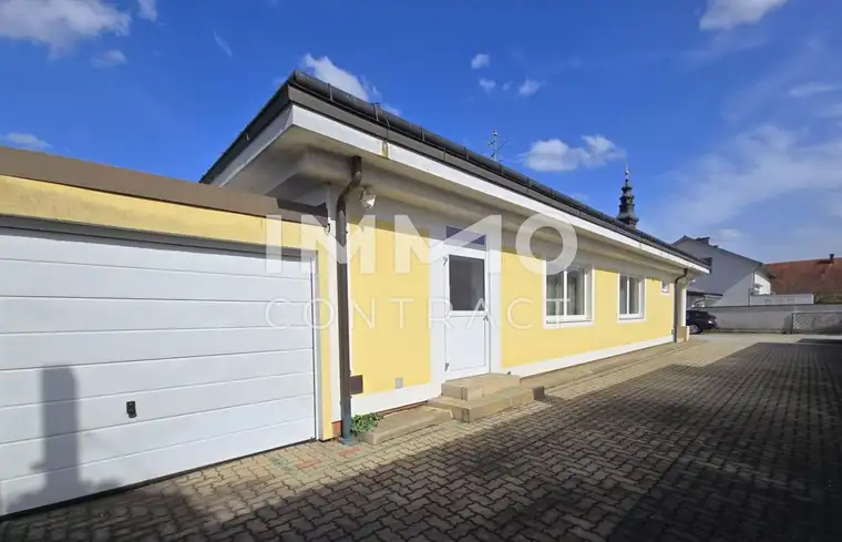 Betriebsbereite Ordination in Oberwart - zentrale Lage mit Parkplätzen - Graf Erdödistraße 24a
