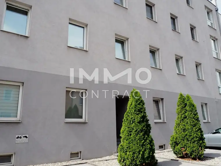 Tolle 3-Zimmer Balkonwohnung in der Drouotstraße 4 - Top 5 - ideal für "WGs"