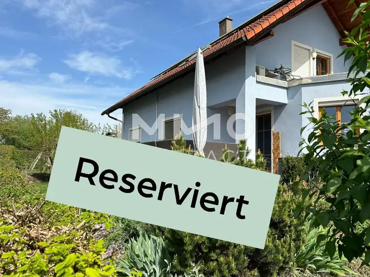 Einfamilienhaus auf Baurechtsgrundgroßen Garten und Pool!
