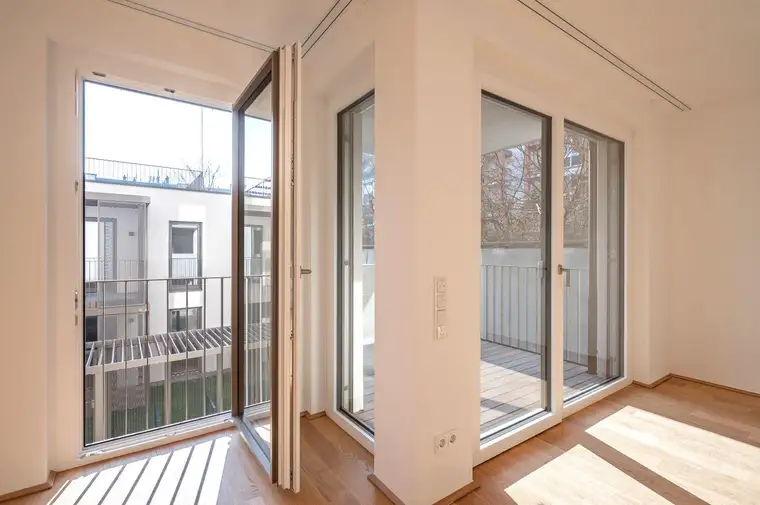 EDUART-Die Kunst des Wohnens: Hochwertiger 2-Zimmer ZWEITBEZUG mit ca. 6m² Balkon/Loggia! (6/12)