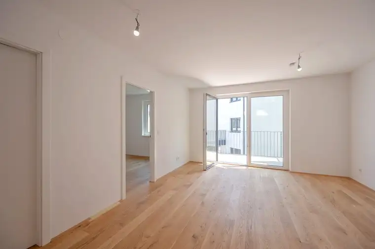 ++Der Platzhirsch++ Außergewöhnlicher 2 Zimmer Erstbezug mit Terrasse!