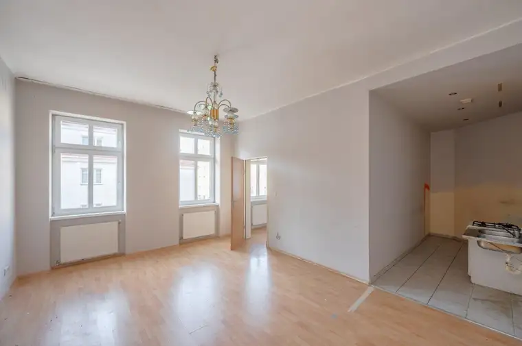 ++Gablenzgasse++ Altbaujuwel mit viel Gestaltungsspielraum – 2-Zimmer-Wohnung