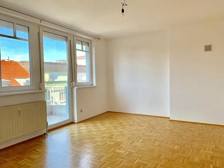 LINZ/URFAHR (AUBERG) : TOP-Mietwohnung ca. 42 m2 (2 Zimmer) + BALKON mit Pöstlingbergblick + KÜCHE