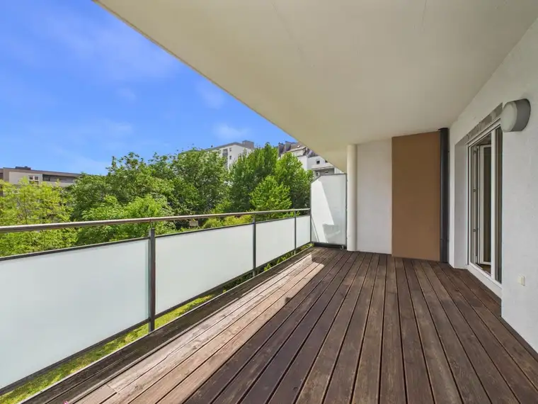 LINZ (FROSCHBERG): TOP-MIETWOHNUNG (3 Zimmer) ca. 77,07 m² WNFL. - XL Balkon/Loggia ca. 18,27m²