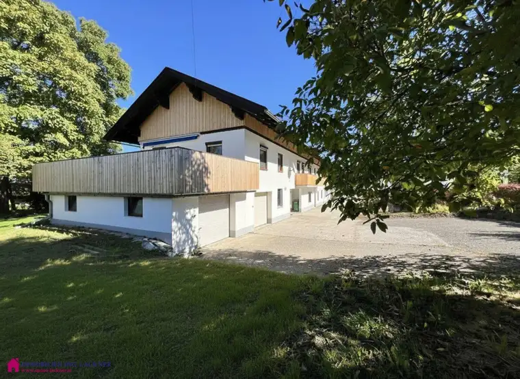 Platz zum Wohnen und Draußensein: ca. 114 m², Terrasse, Balkon, Garten, Garage und Stellplatz
