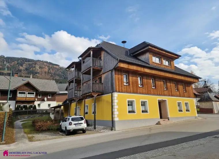 Schöne Mietwohnung in Kainisch mit Balkon