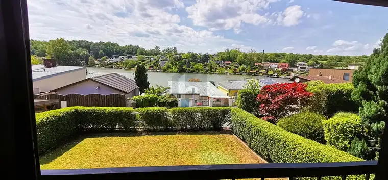 TINYHOUSE MIT ATEMBERAUBENDEM SEEBLICK