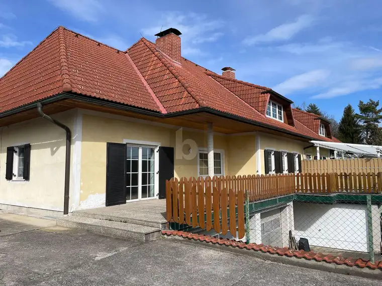 WOHNEN ODER ARBEITEN MIT PANORAMABLICK IN IDYLLISCHE RUHELAGE 