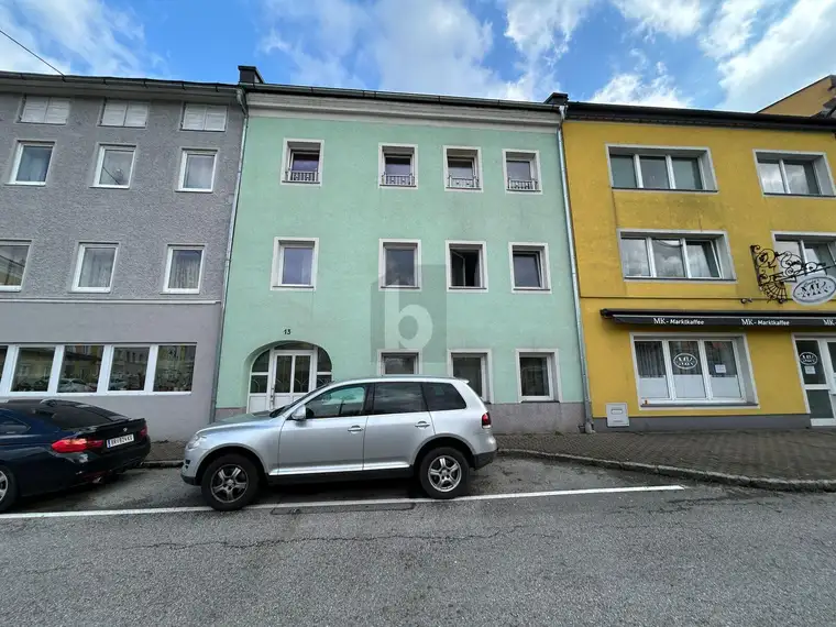 SANIERTES ZINSHAUS MIT POTENTIAL AUF WOHNRAUMERWEITERUNG UND GUTER RENDITE