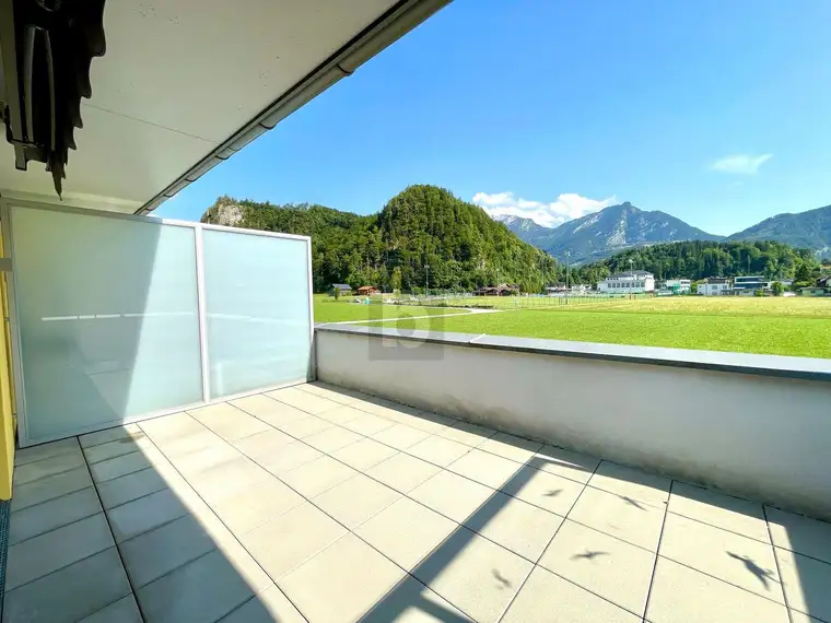MODERN MIT PANORAMA BLICK