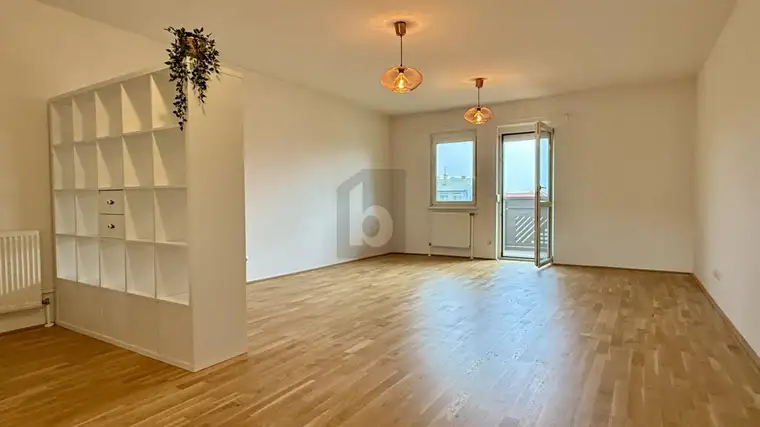 Preisreduktion! WO RUHE WOHNT: IHR RÜCKZUGSORT FERN DER HEKTIK MIT SÜD BALKON