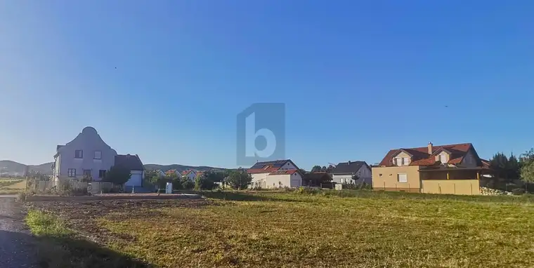 LEBEN, WO ANDERE URLAUB MACHEN