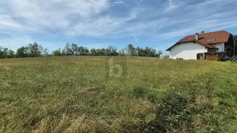 PERFEKT FÜR GARTEN &amp; WOHNWAGEN: 655 M² FREIZEIT-OASE IN NATURLAGE