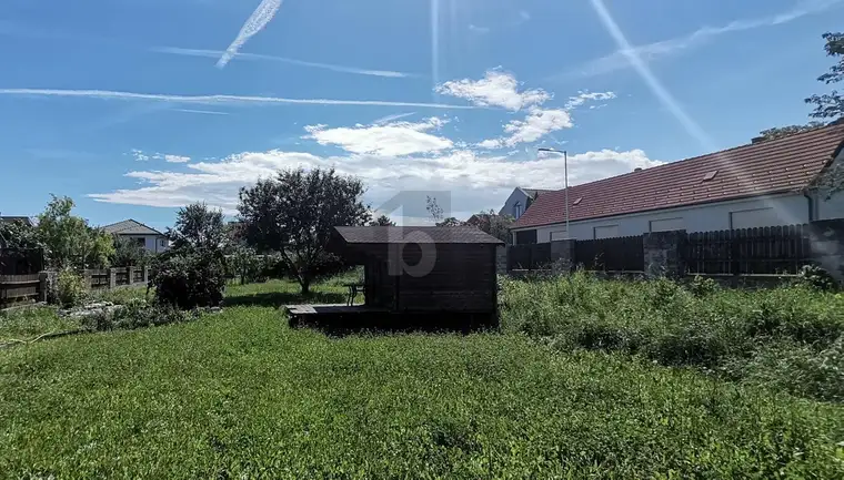 TRAUMGRUND FÜR IHR TRAUMHAUS